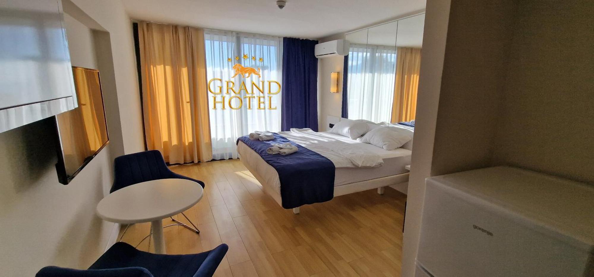 Grand Hotel ☆ Orbi City Batumi Ngoại thất bức ảnh
