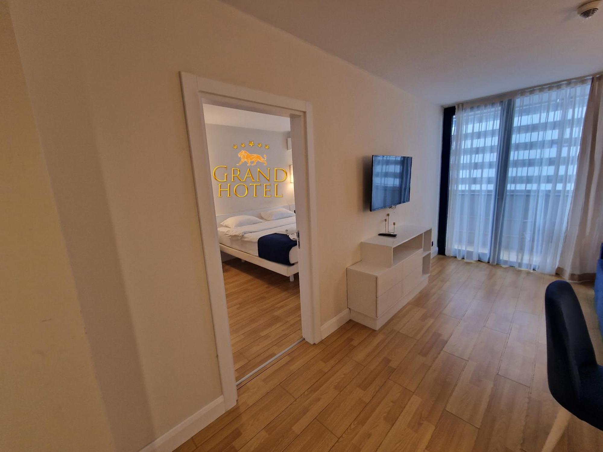 Grand Hotel ☆ Orbi City Batumi Ngoại thất bức ảnh