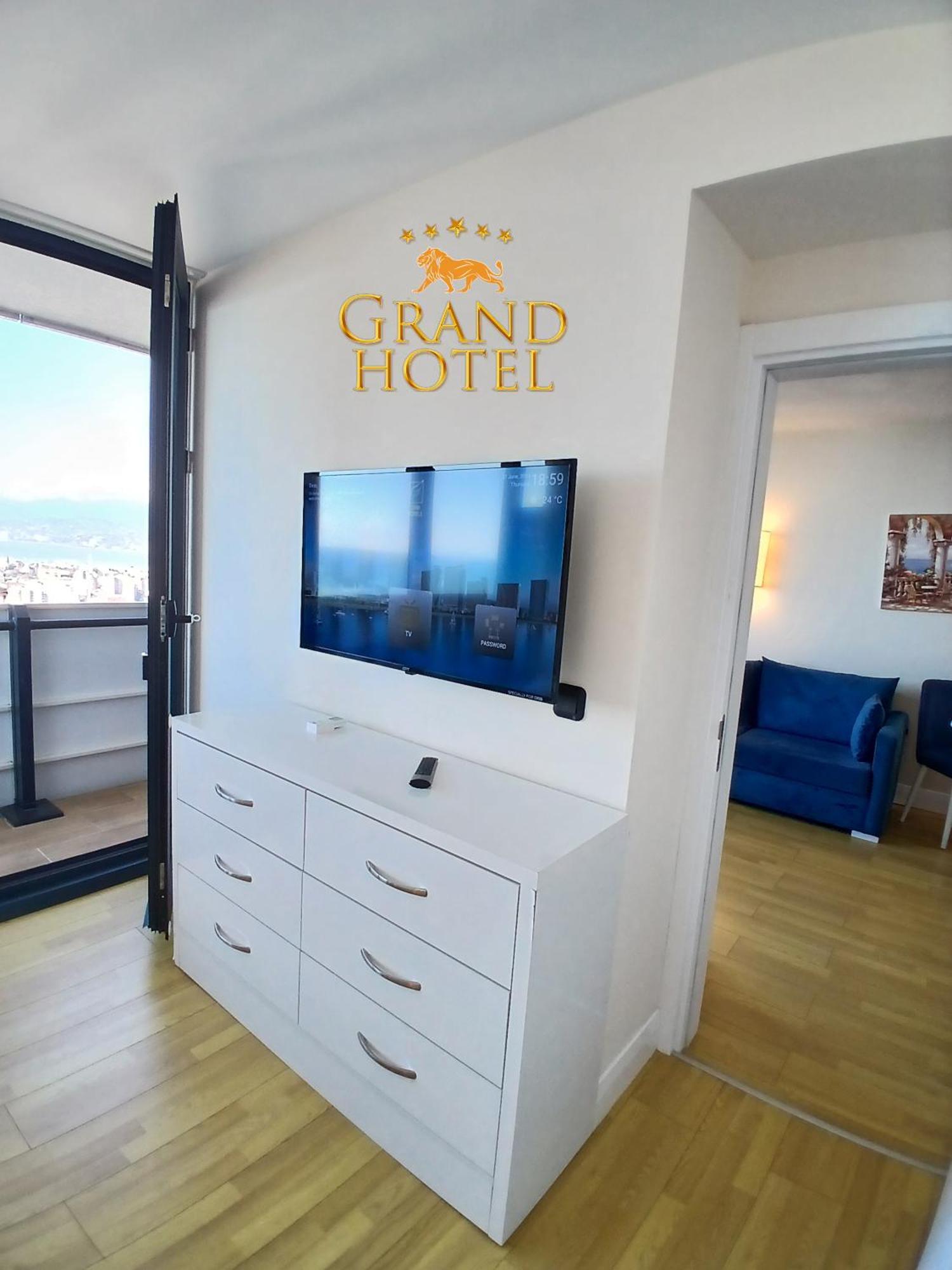 Grand Hotel ☆ Orbi City Batumi Ngoại thất bức ảnh