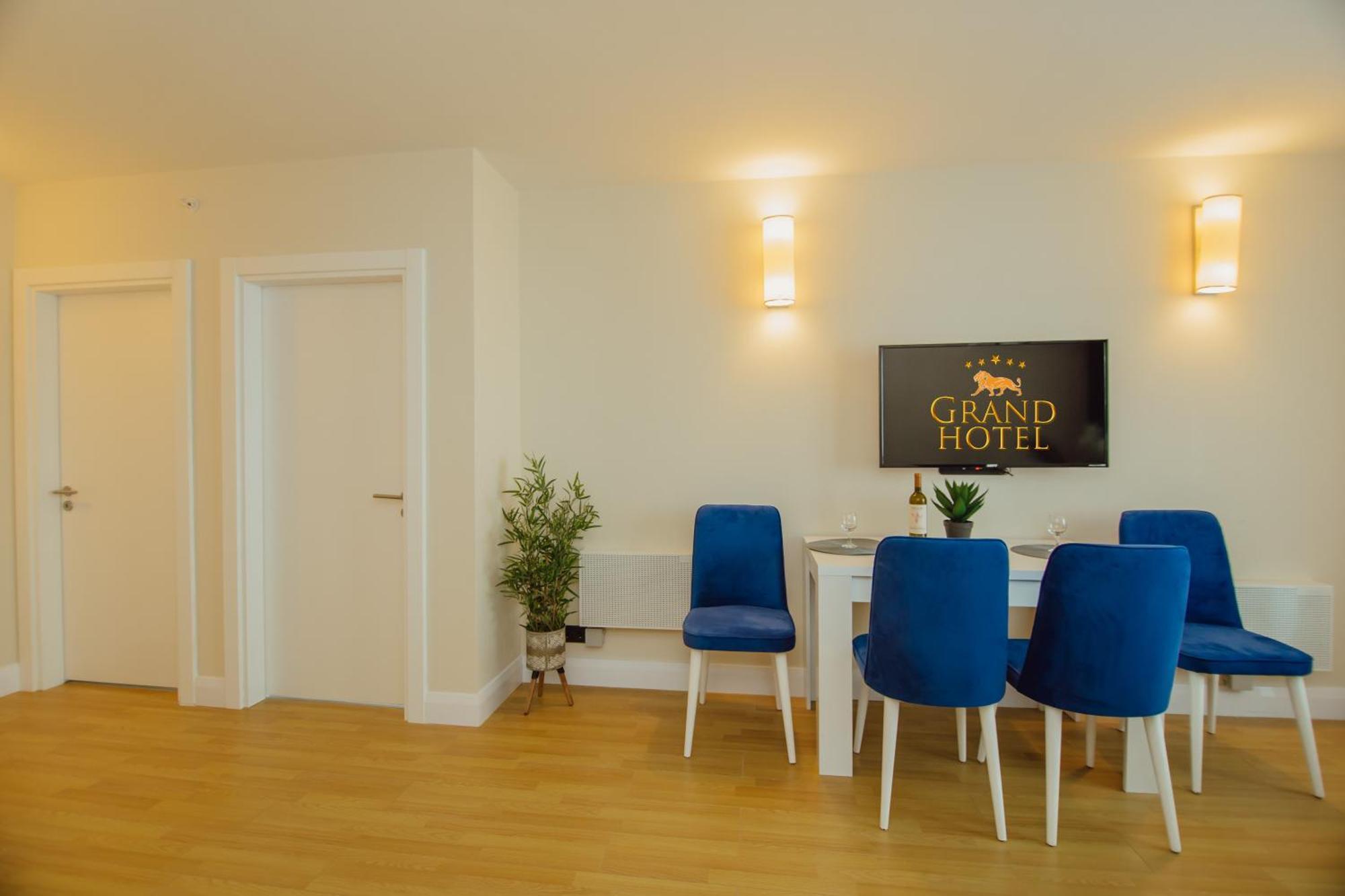Grand Hotel ☆ Orbi City Batumi Ngoại thất bức ảnh